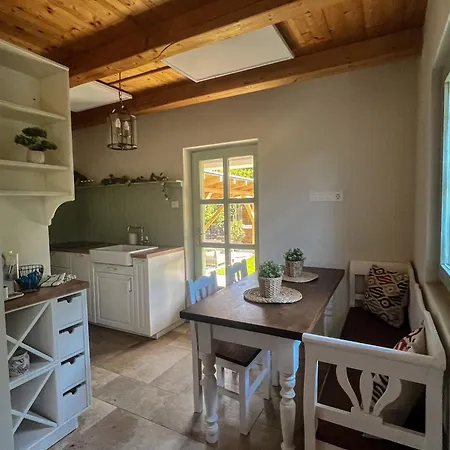 Vila Zanzara *